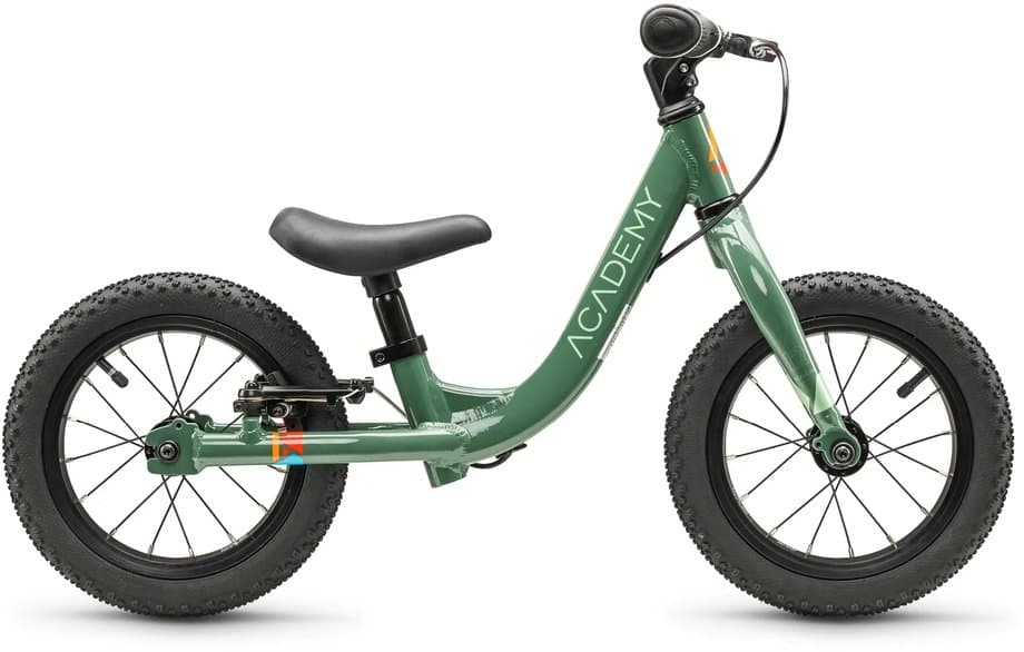 Academy Grade 1 Grün Modell 2026