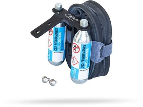 PRO CO₂-Patronenhalterung für integrierte Sattelhalterung Schwarz Modell 2025