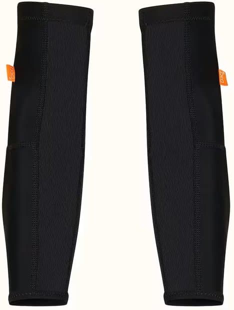 Oakley All Mountain D30 Ellbogenschoner Schwarz Modell 2025