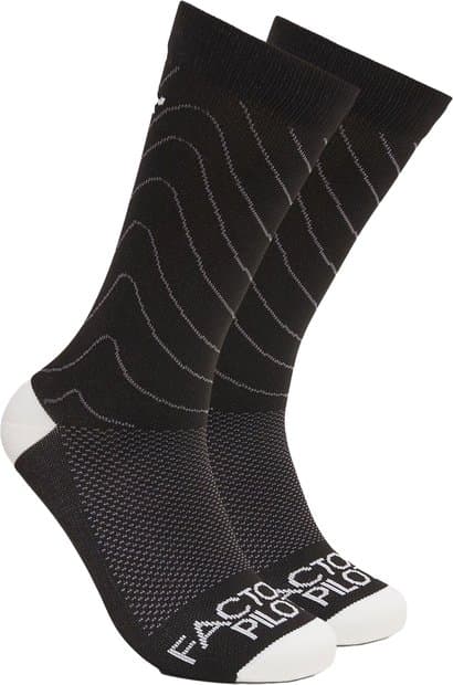 Oakley Factory Pilot MTB Crew Socken Schwarz Modell Aktion