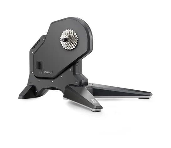 Tacx Flux S Smart Rollentrainer Schwarz Modell 2024